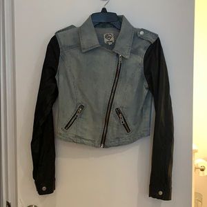 Carmar Jean jacket with faux leather sleeves